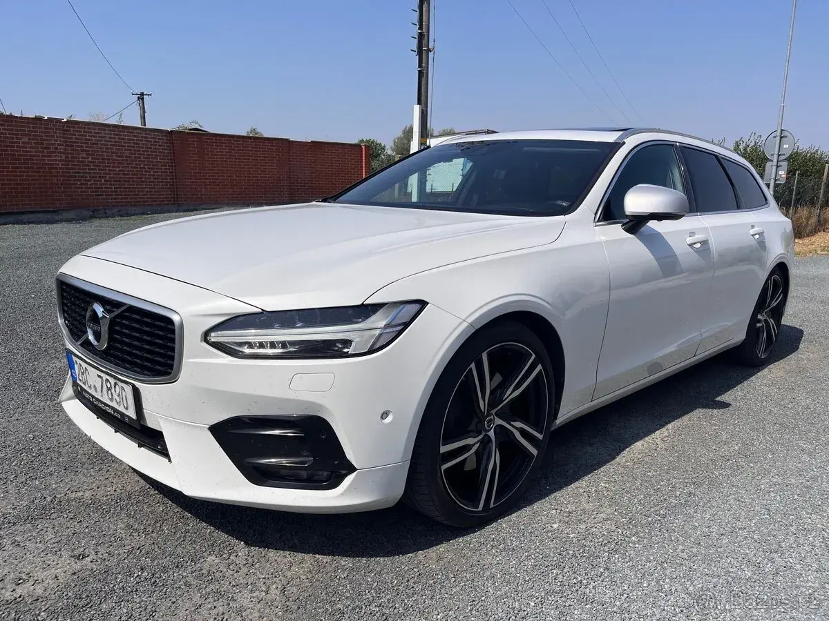 Volvo V90 – 2019, 240 km