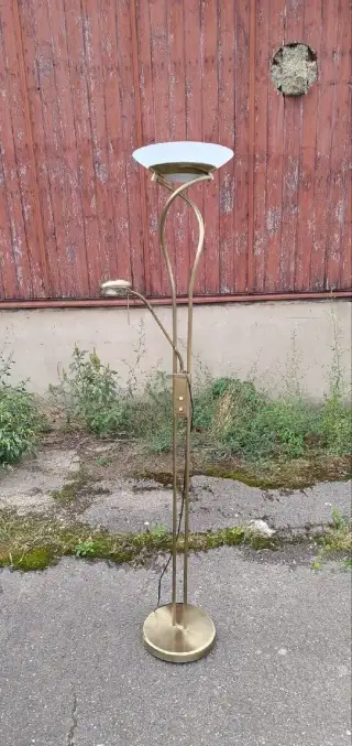 Lampu do bytu