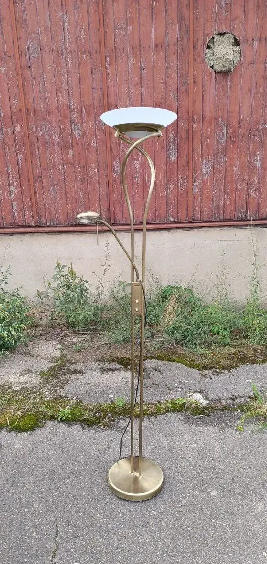 Lampu do bytu