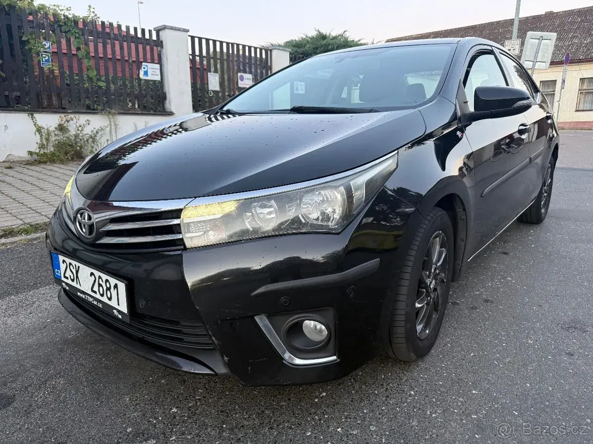 Toyota Corolla – 2014, 336 000 km