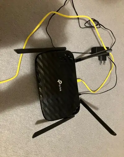 Wifi router tp-link ec225-g5