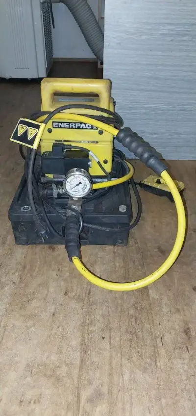 Enerpac PUD1301E