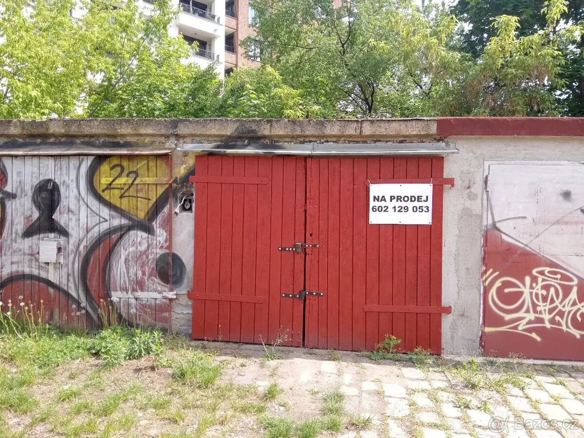 Prodám garáž na pomezí Vinohrad a Nuslí, Praha 2
