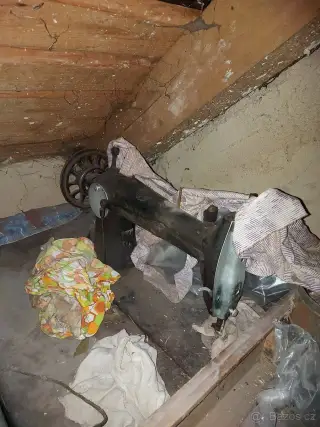 Šicí stroj SINGER