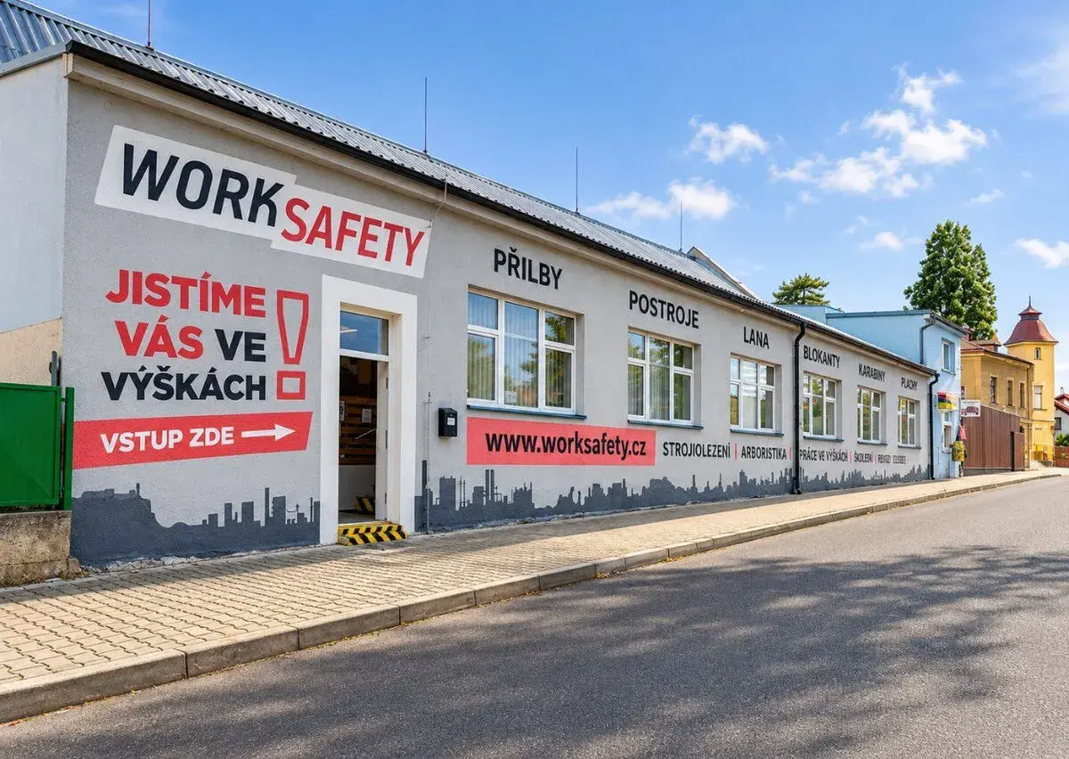 Pronájem skladovací haly o celkové velikosti 502 m2 v ulici
