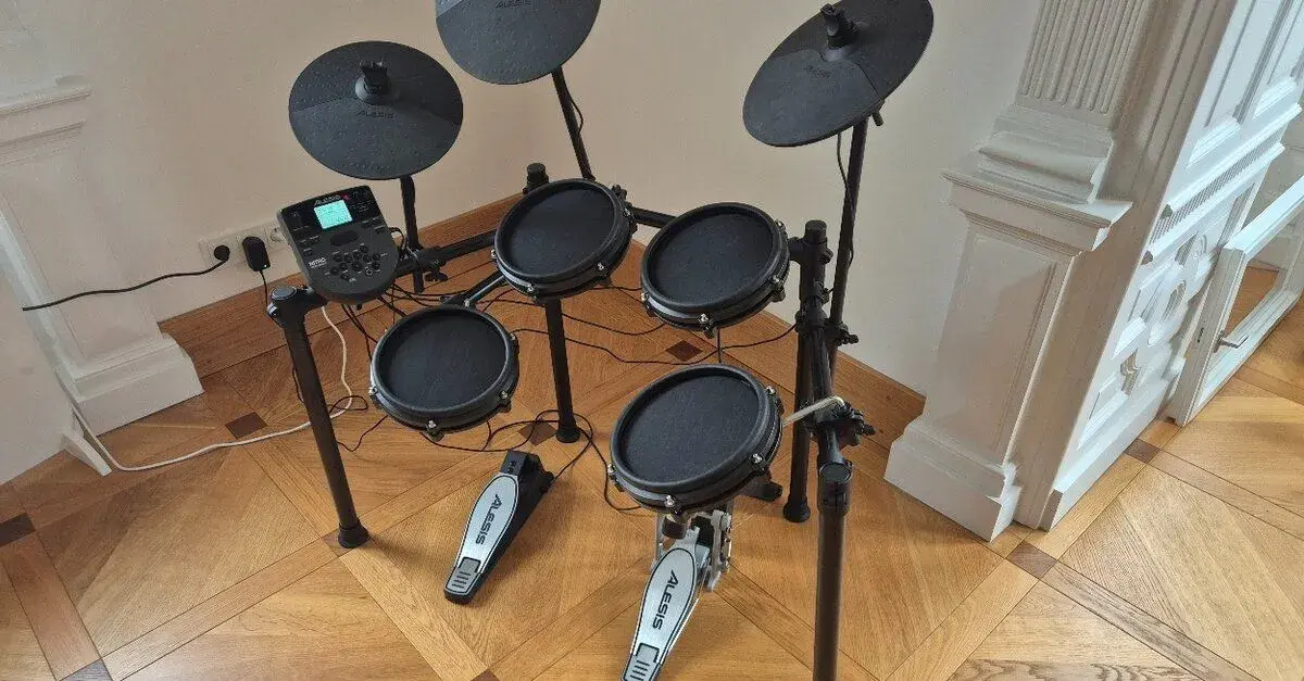elektronické bicí ALESIS NITRO MESH KIT