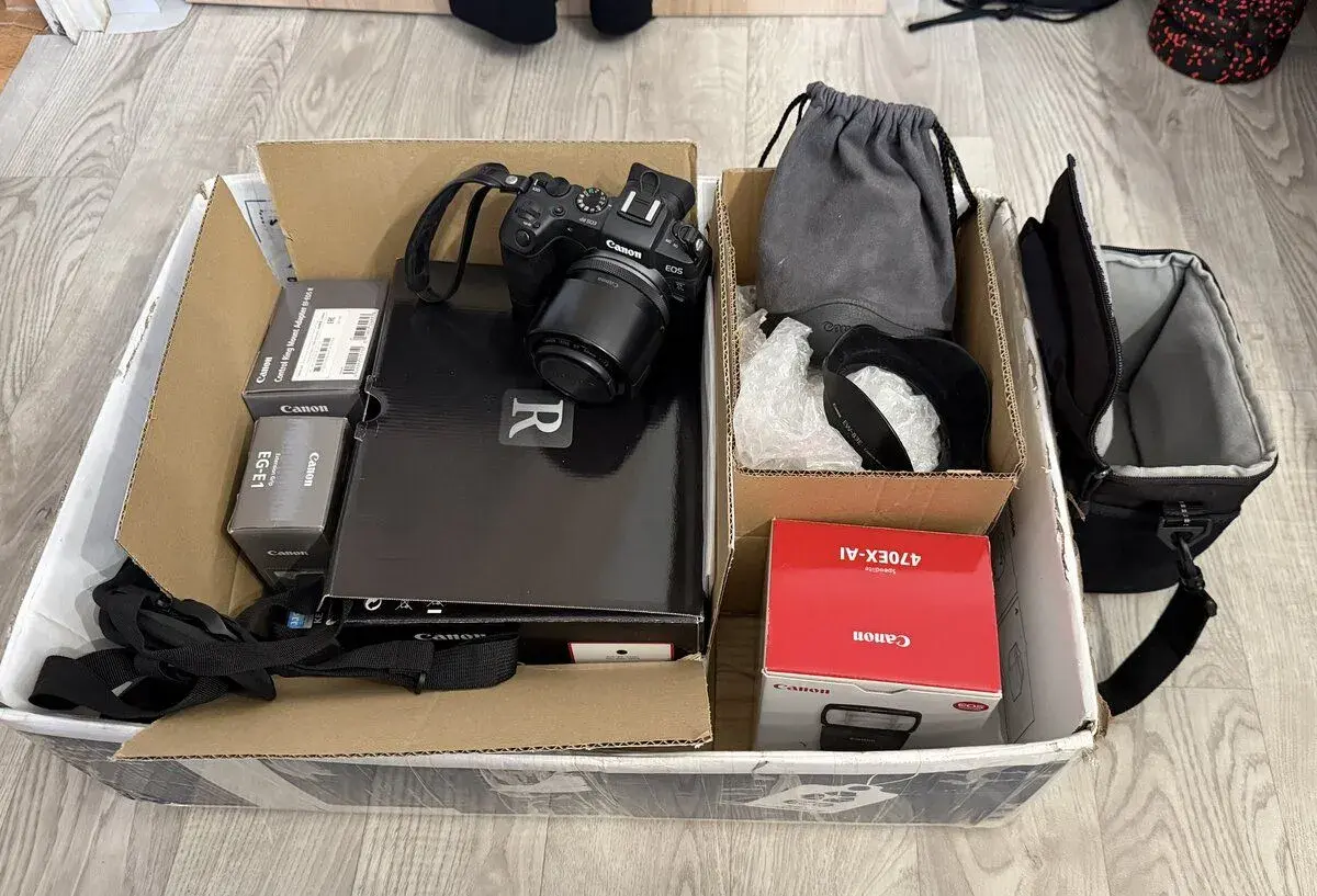 Canon EOS RP + příslušenství