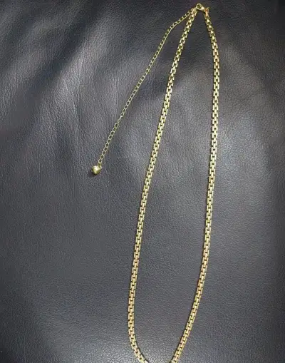 Pozlacený řetízek 28.84 g, délka až 96 cm, krásný stav