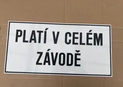 Cedule starší nepoužitá za 500 kč