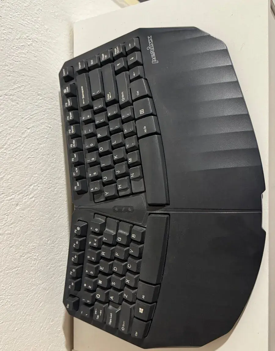 Bezdrátová ergonomická klávesnice Perixx