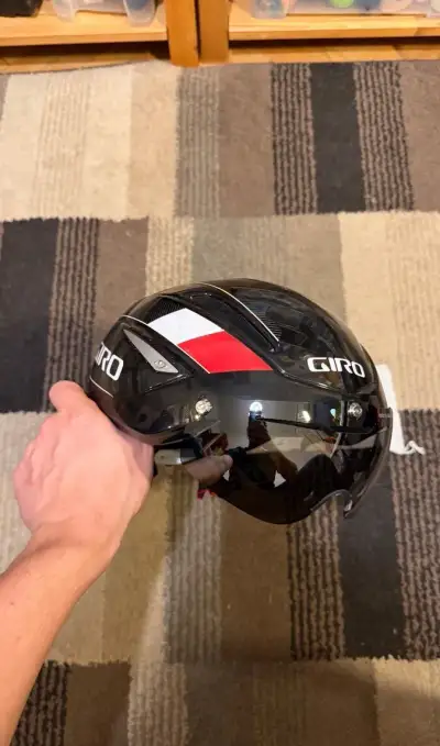 Aero helma Giro Air attack