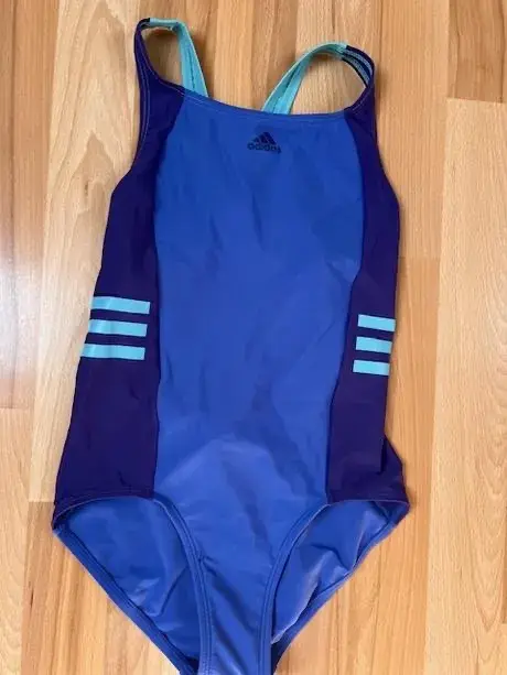 Celkové dívčí plavky zn.Adidas vel.140