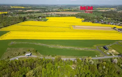Prodej pozemku k bydlení, 1389 m², Vojkovice