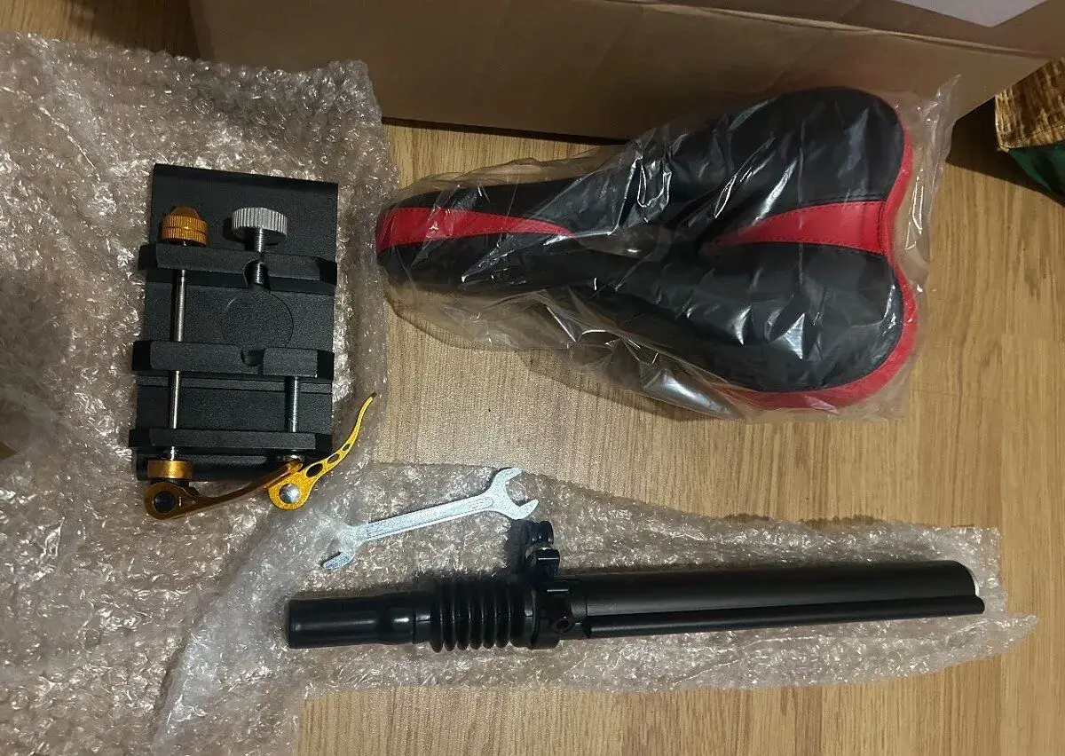 NOVÉ odpružené sedadlo / sedlo na elektrokoloběžku KOMPLET