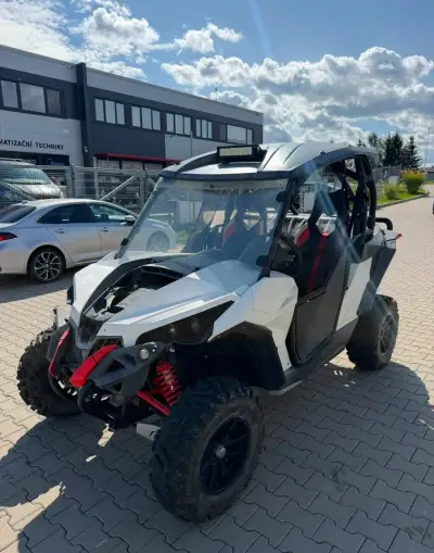 Can-Am Maverick 1000R 2014
