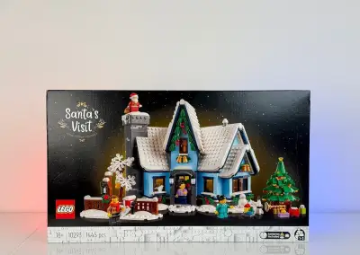 LEGO Icons 10293 – Santa’s Visit