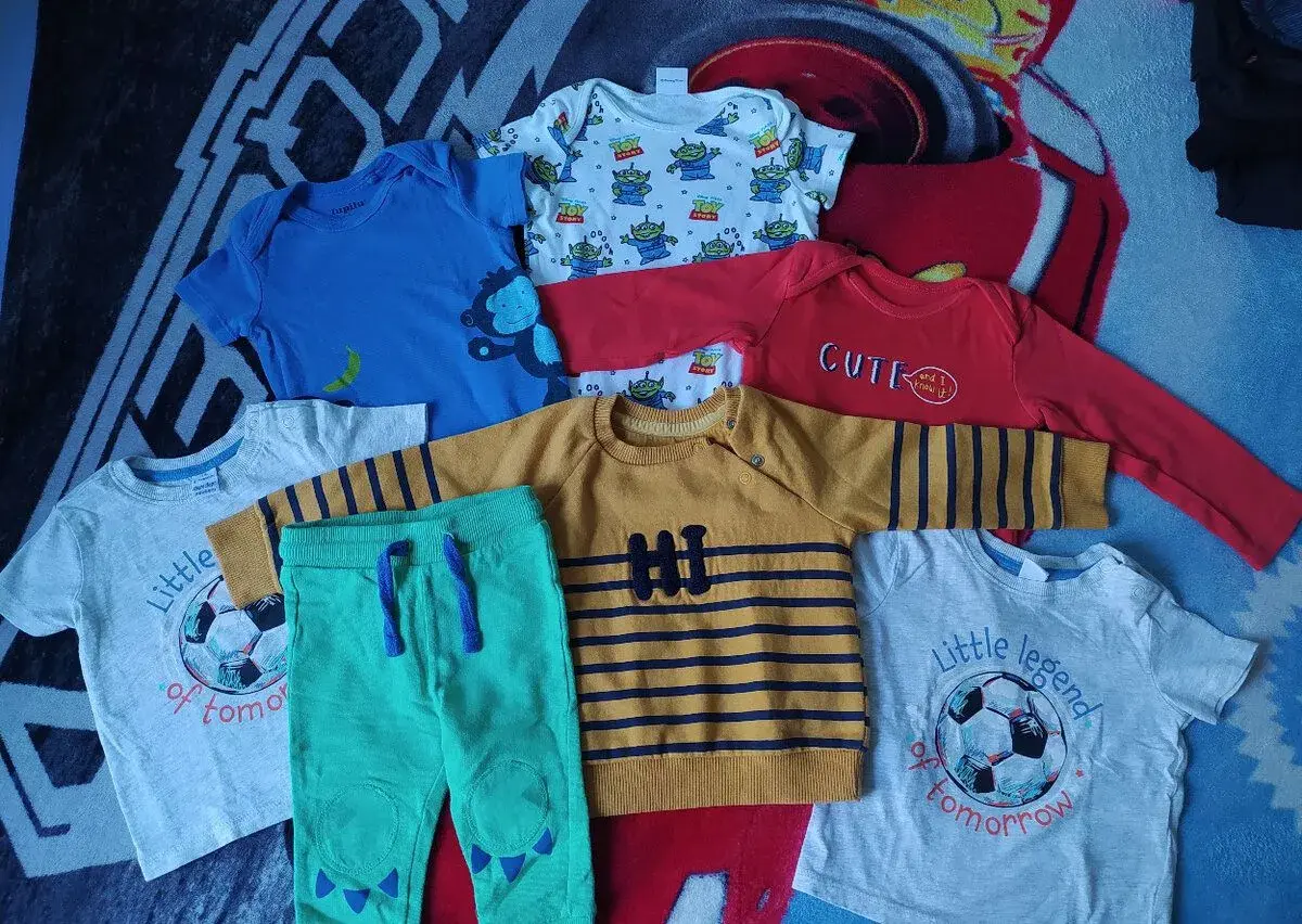 set dětského oblečeni vel.74