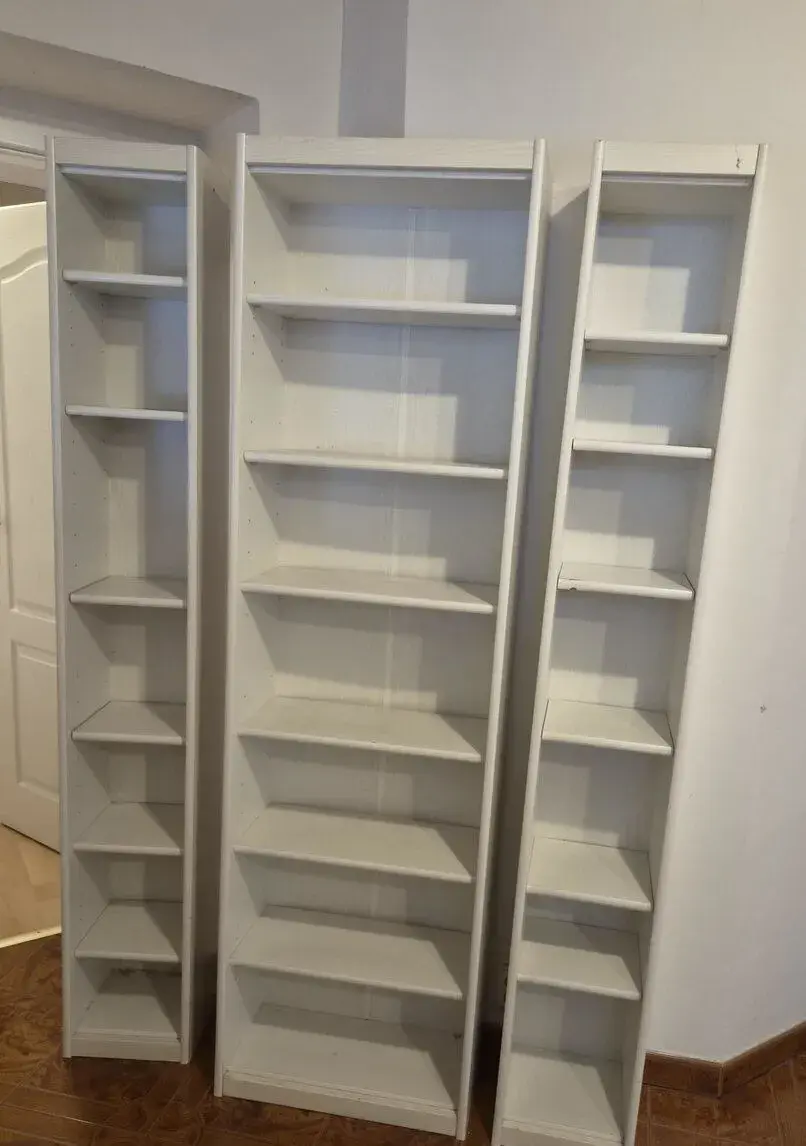 3x Bílý regál / knihovna