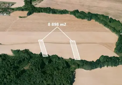 Pole 8 898 m², Podíl 33 % o výměře 2 966 m²
