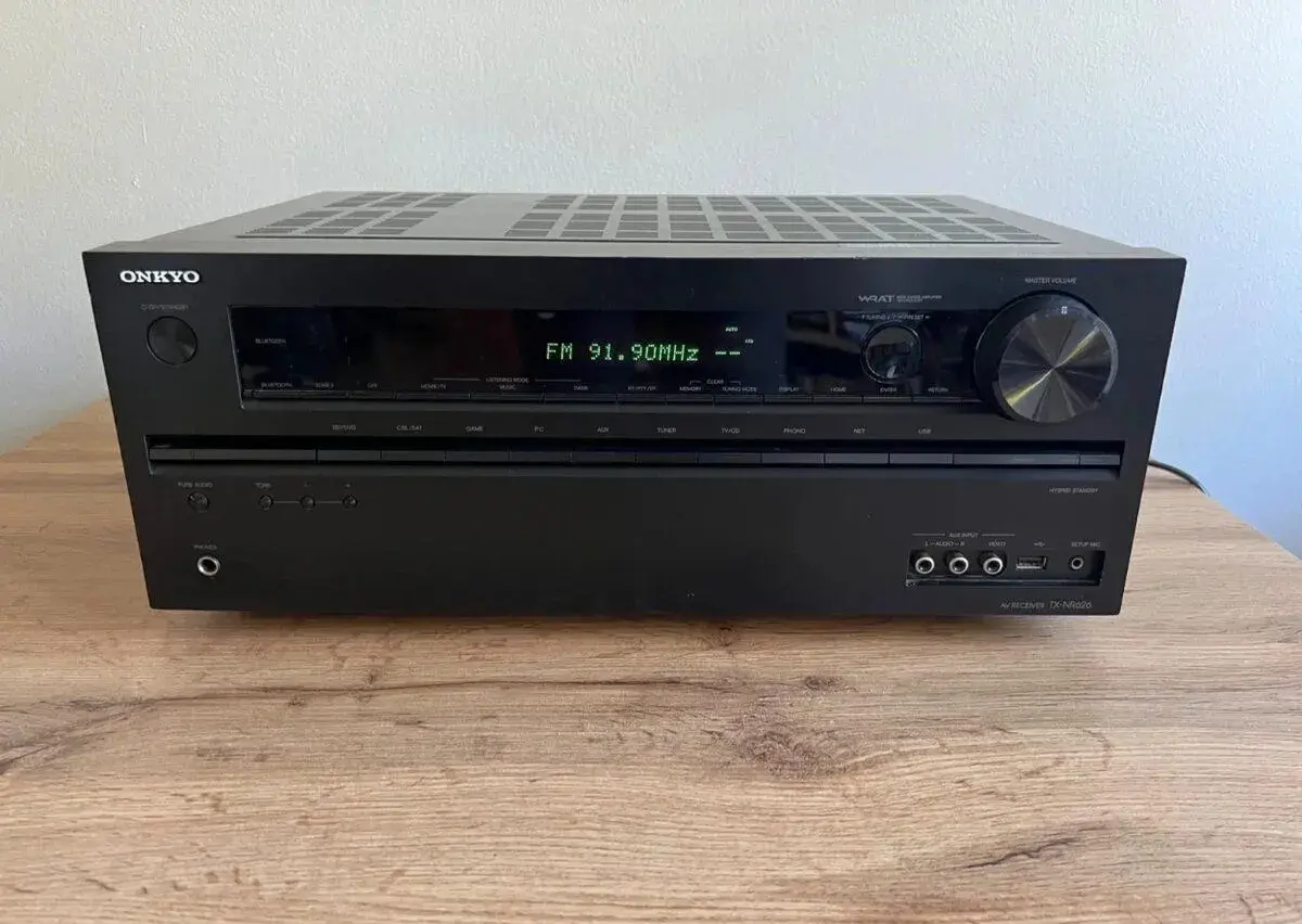Onkyo TX-NR626 7.2 AV receiver HDMI Wi-Fi Bluetooth Phono fu