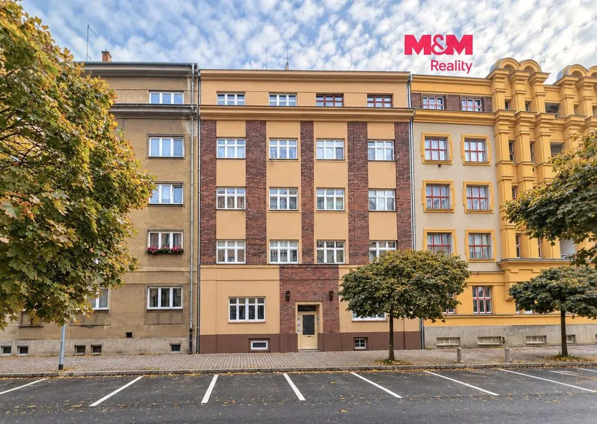 Prodej bytu 3+1, 85 m², Pardubice, ul. Havlíčkova