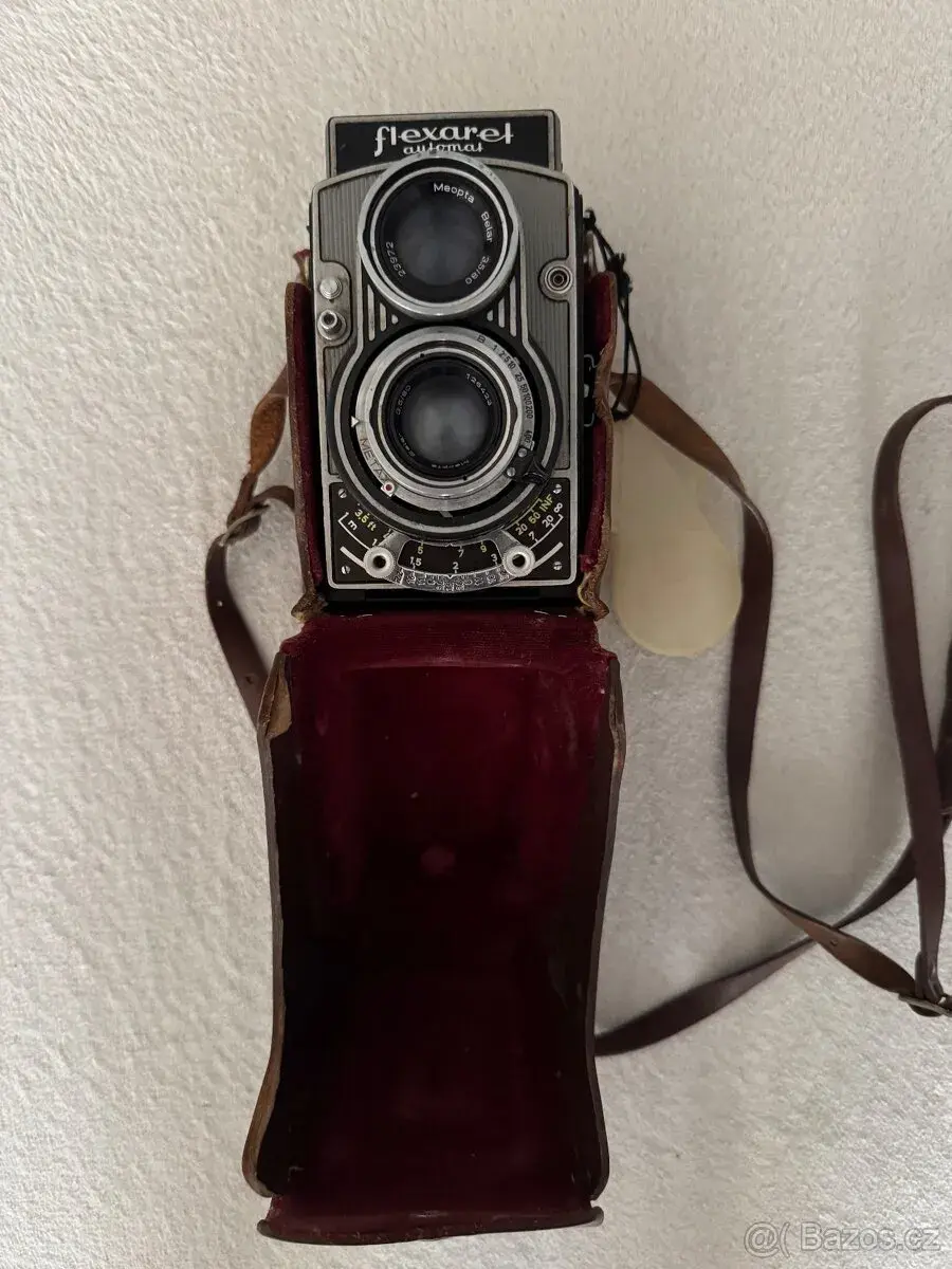 Zrcadlovku Flexaret automat