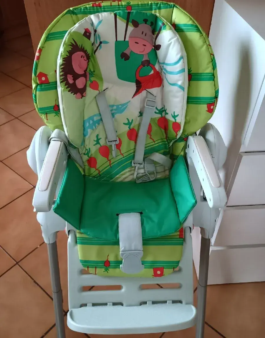 Jídelní židlička Chicco Polly