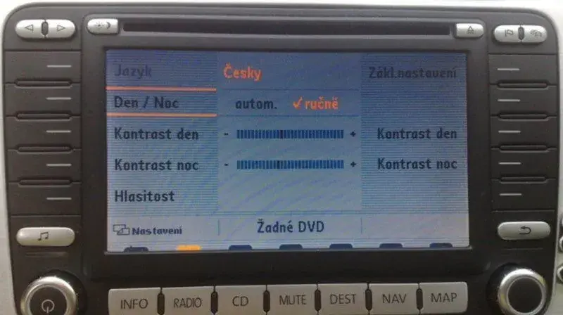 Čeština Volkswagen (VW) MFD2 / RNS2, Škoda Nexus