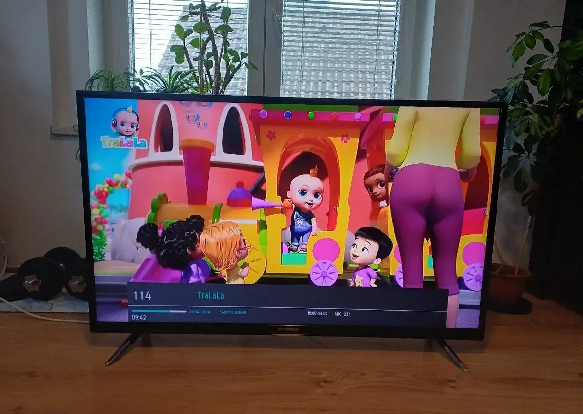 4K Smart TV Hyundai ULS 50TS292 -úhlopříčka 127cm