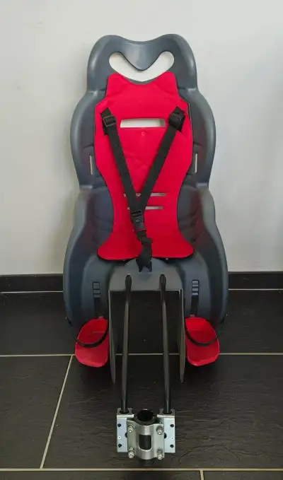 Zadní dětská cyklosedačka HAVAJ 9 - 22 kg, na rám, šedo-červ