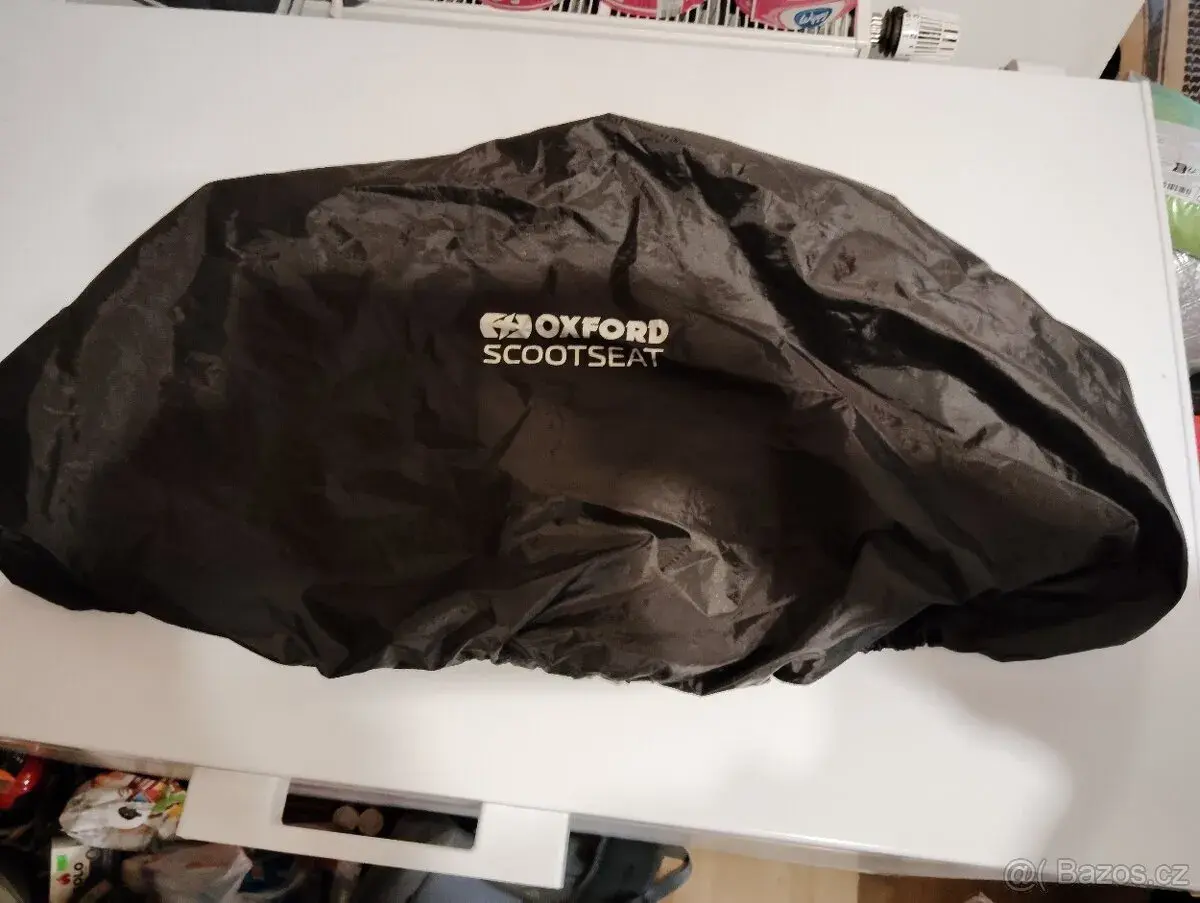 Plachta na sedlo skútru OXFORD Scooter Seat Cover (vel.M)