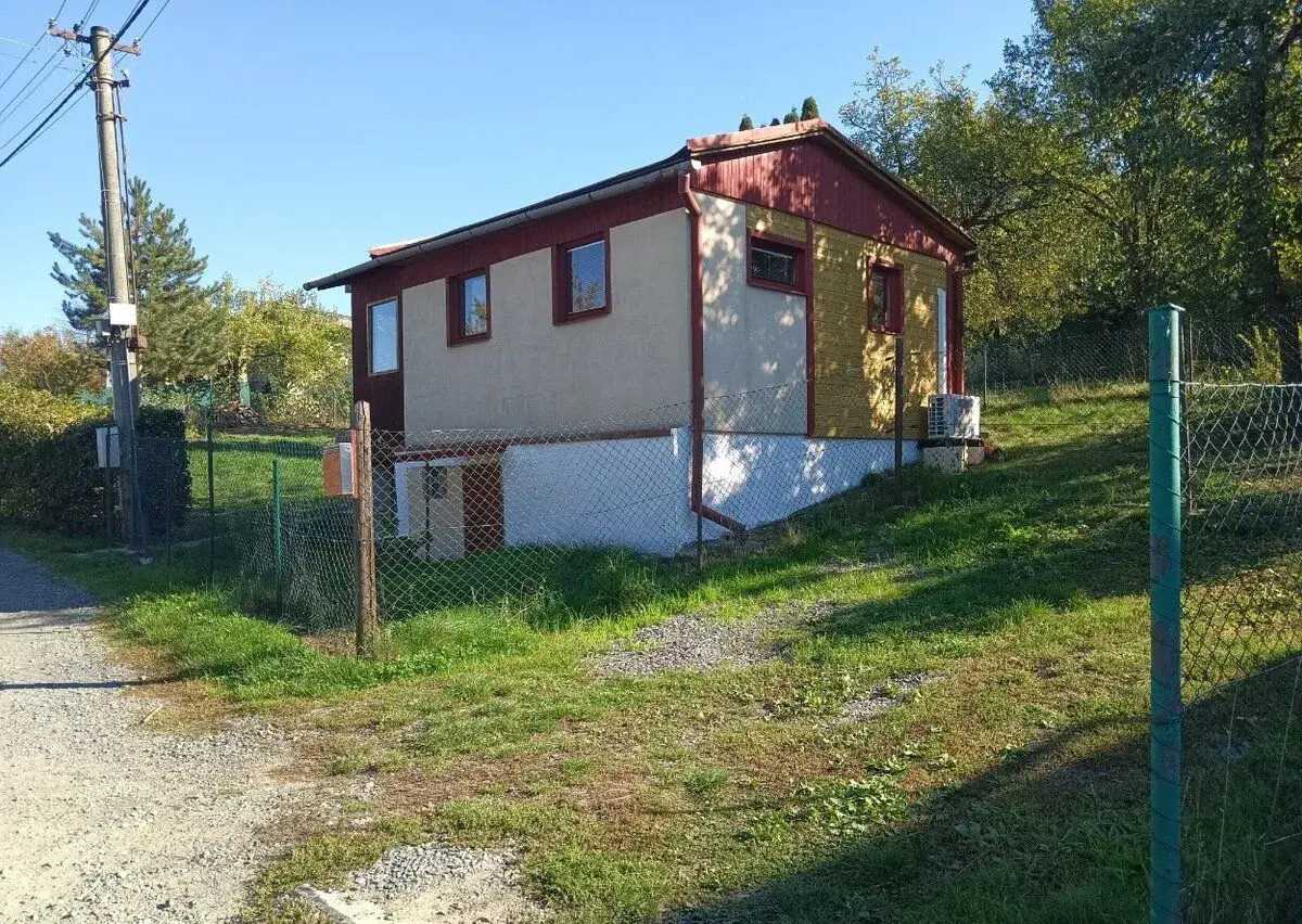 Pronájem 1+kk se zahradou a parkováním