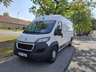 Peugeot boxer – 2022, 196 270 km