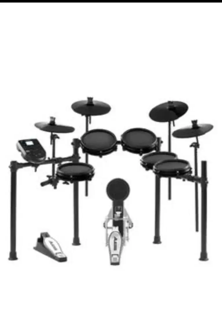 Alesis Nitro Mesh + expansion pack.