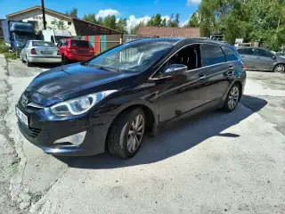 Hyundai i40 – 2013