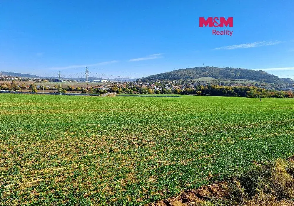 Prodej pole, 24461 m², Sentice