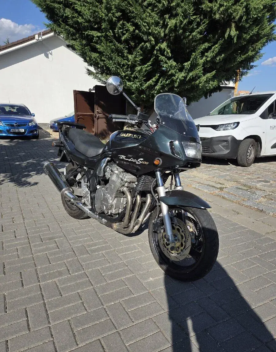 Suzuki Bandit 600ccm 57kw