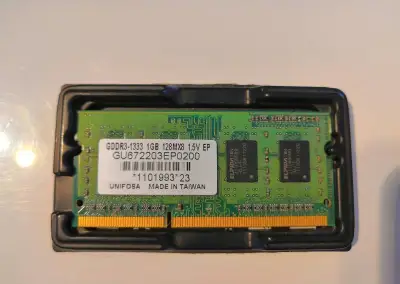 1GB DDR3 SO-DIMM RAM do notebooku – čipy Elpida
