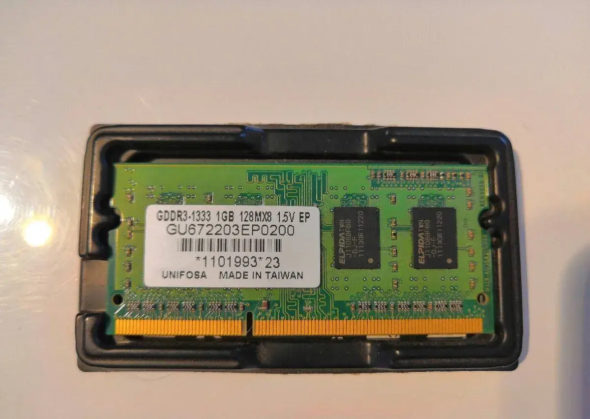 1GB DDR3 SO-DIMM RAM do notebooku – čipy Elpida