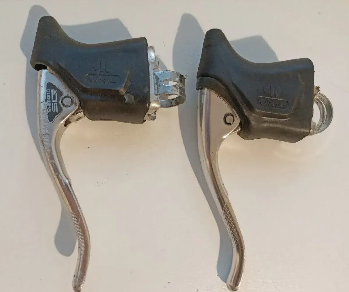 Brzdové páky Shimano 105, BL-1051