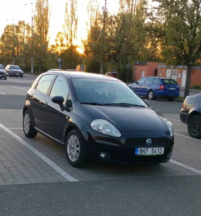 Fiat grande – 2007, 177 000 km