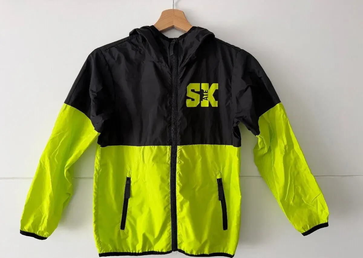 Šusťáková bunda / větrovka Lewro Skate ( 140/146 ) PC: 799kč