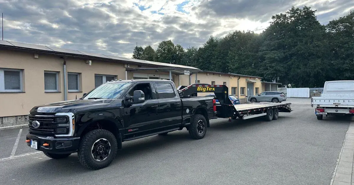Ford F350 – 2025, 28 500 km