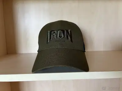 Kšiltovka Project Rock Under Armour