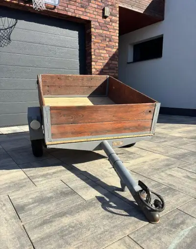 Přívěsný vozík Sport Jacht LPB 207 R