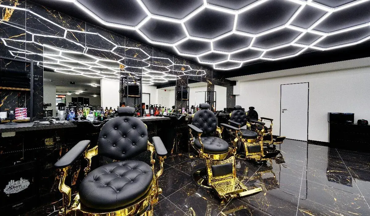 Pronájem prostor 25m2 - Tatoo studio Praha 8