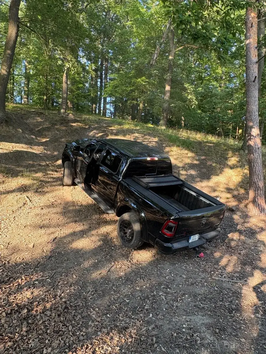 Dodge RAM – 2022, 130 000 km