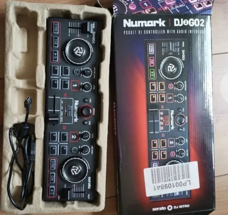 Numark Dj2go2/ DJ kontroler