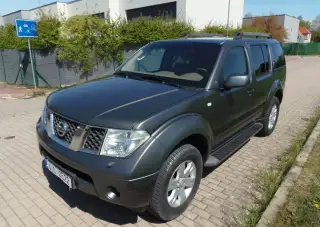 Nissan Pathfinder – 375 100 km