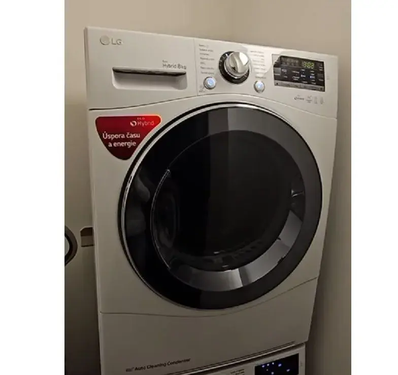 Sušička prádla LG hybrid 8kg s tepelným čerpadlem